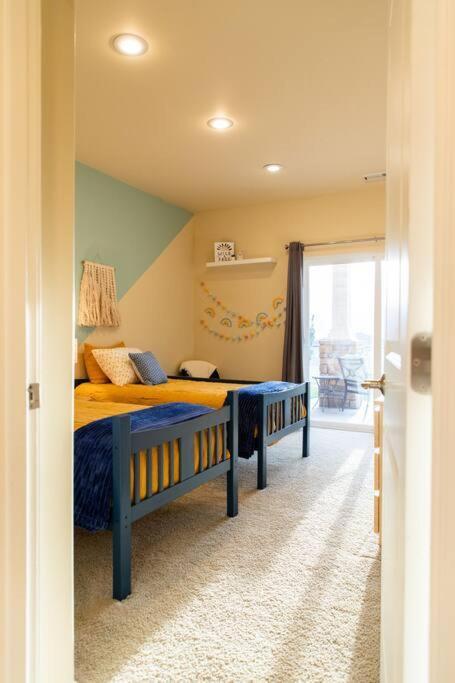 Sunserra Villa! Movie Room, Family Friendly, Bbqs, Pools, Free Golf! Quincy المظهر الخارجي الصورة