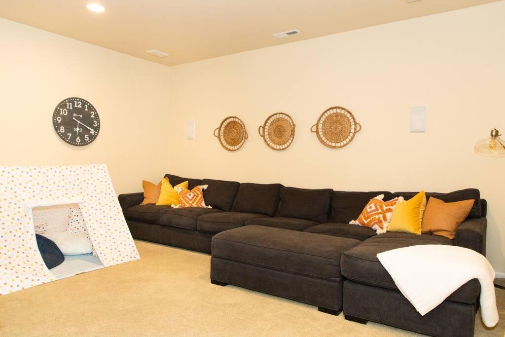 Sunserra Villa! Movie Room, Family Friendly, Bbqs, Pools, Free Golf! Quincy المظهر الخارجي الصورة